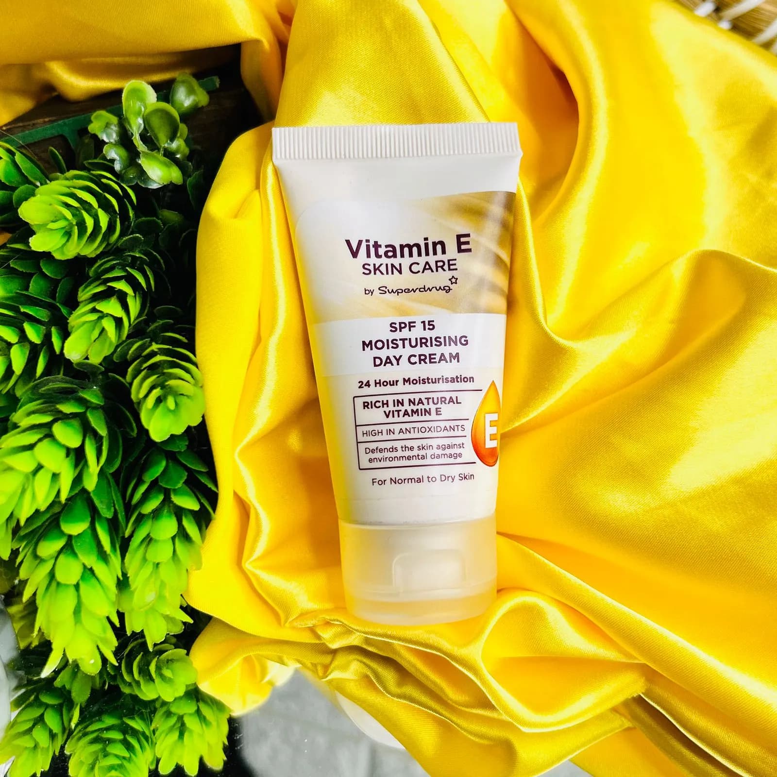 Vitamin E skin care moisturizing 